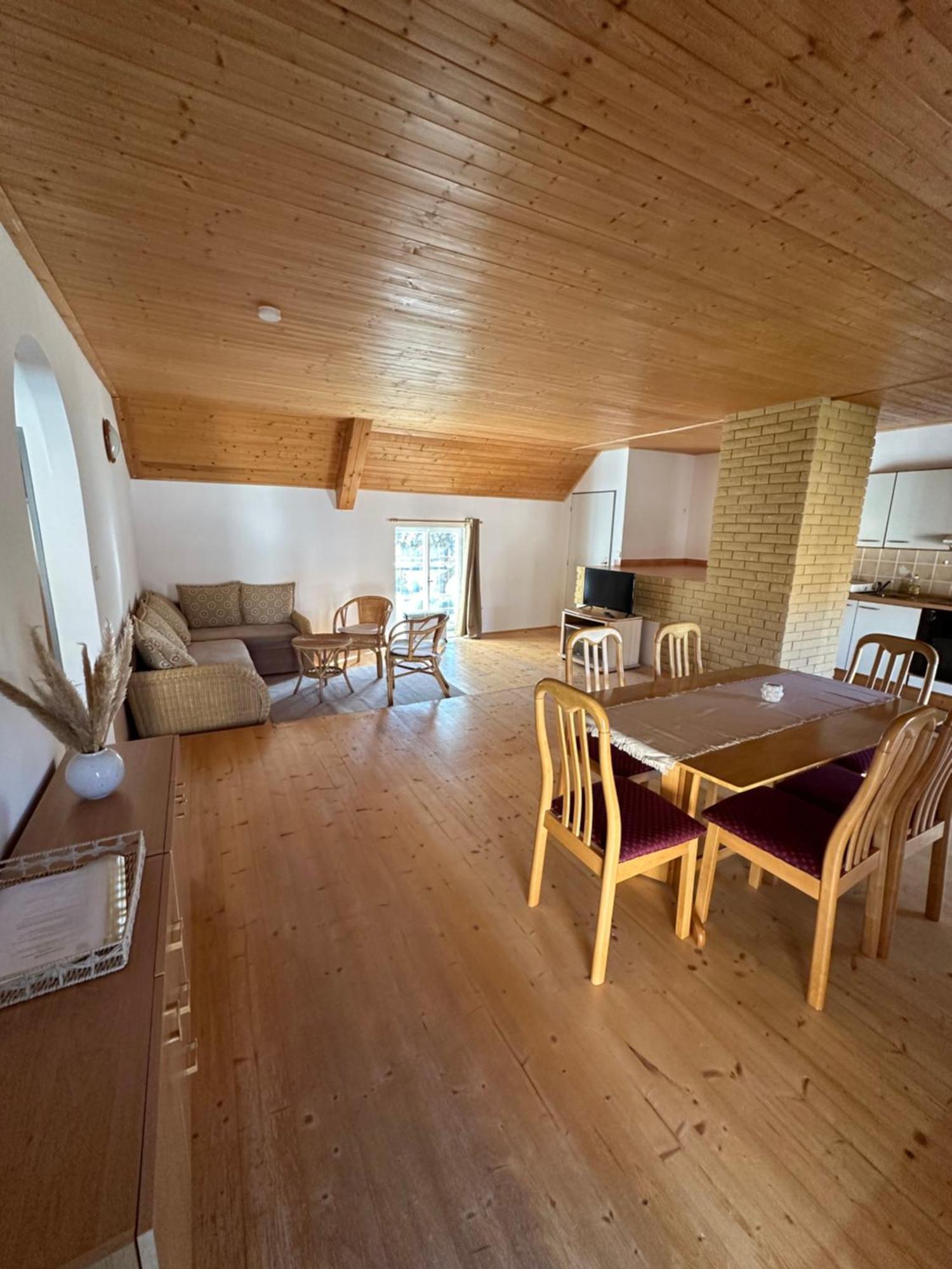 Apartment Dehtare Eksteriør bilde